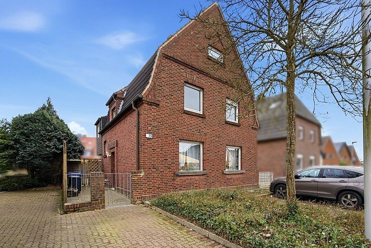 Foto Zweifamilienhaus mit 2 Garagen in ruhiger Lage von Bocholt!