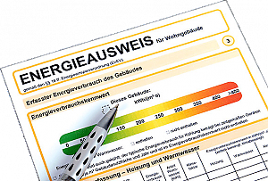 Foto Mit dem Energieausweis informiert der Immobilienbesitzer über die Energieeffizienz seines Gebäudes bzw. seiner Wohnung. Für den Käufer sind die Vorteile klar: Ähnlich wie seit langem bei Kühlschränken oder Herden erfährt er mit einem Blick das Wesentliche über die „Verbrauchsklasse“ der Immobilie und über deren Energieeffizienz.<br>