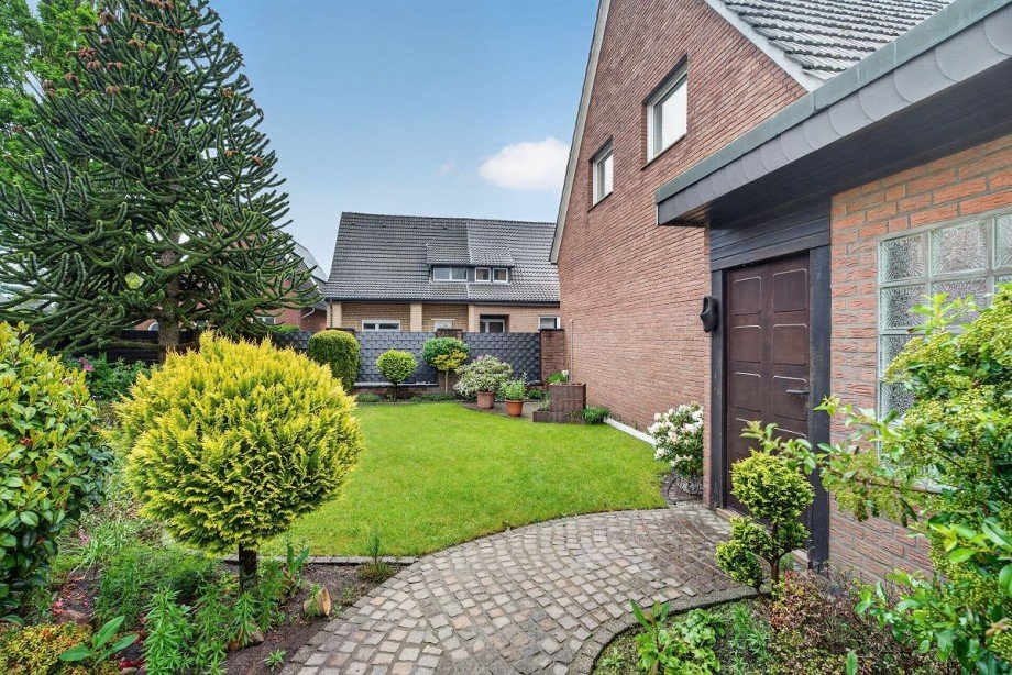 Garten Doppelhaush�lfte Bocholt