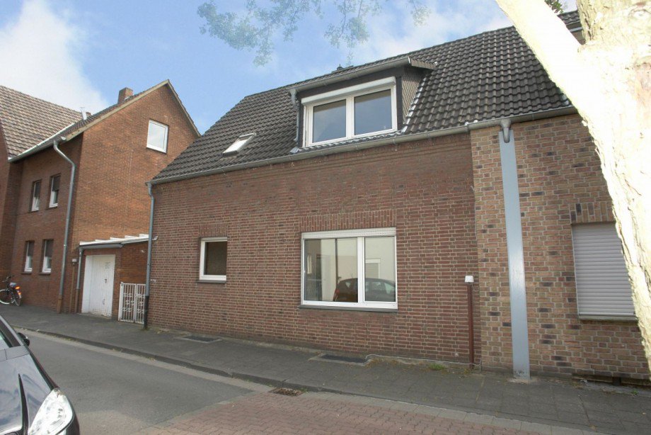 ... Ansicht des Hauses Doppelhaush�lfte Bocholt