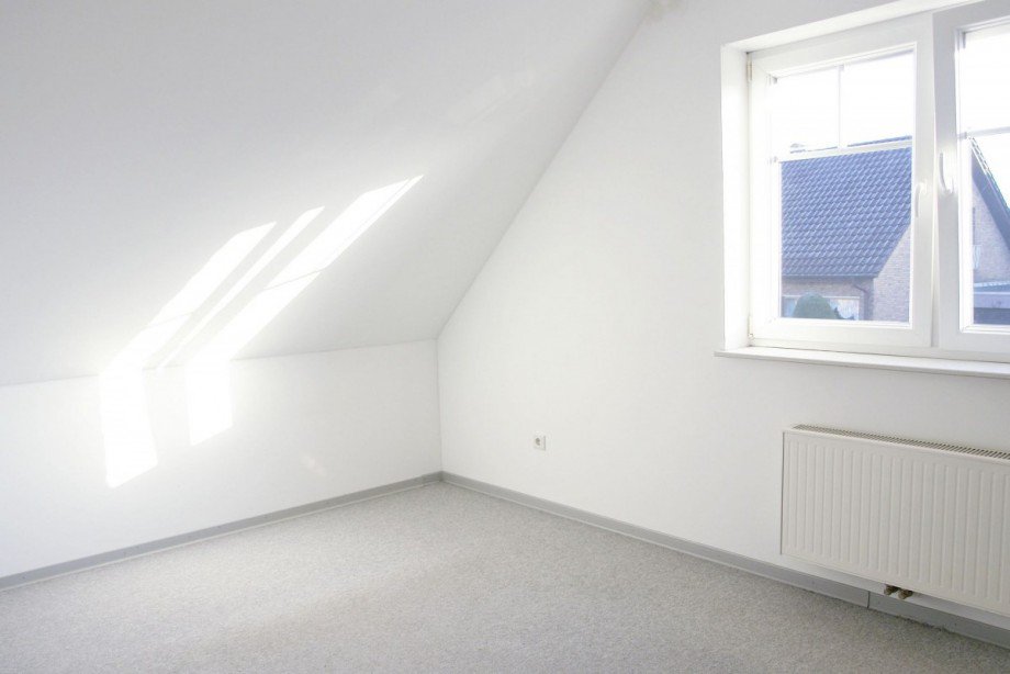 ... Kind im OG Reihenendhaus Bocholt
