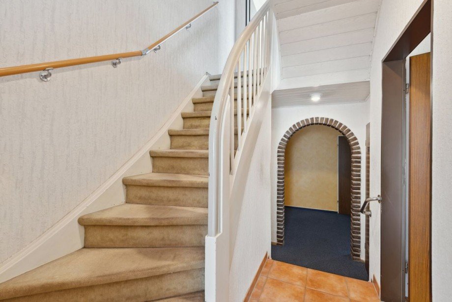Treppe zum OG Doppelhaush�lfte Bocholt