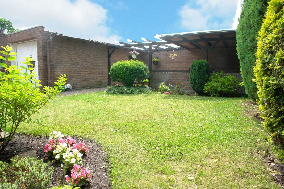 Garten Doppelhaush�lfte Bocholt