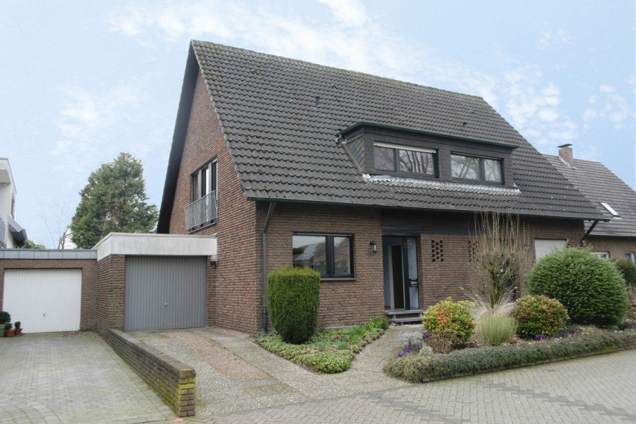 ... Ansicht des Hauses Doppelhaush�lfte Rhede