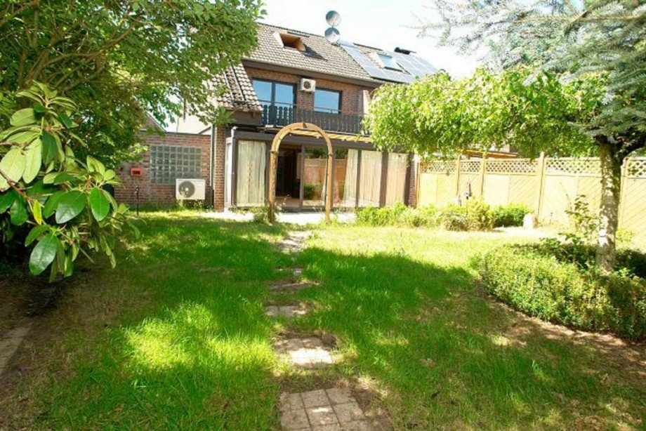 ...Garten Doppelhaush�lfte Bocholt-Liedern
