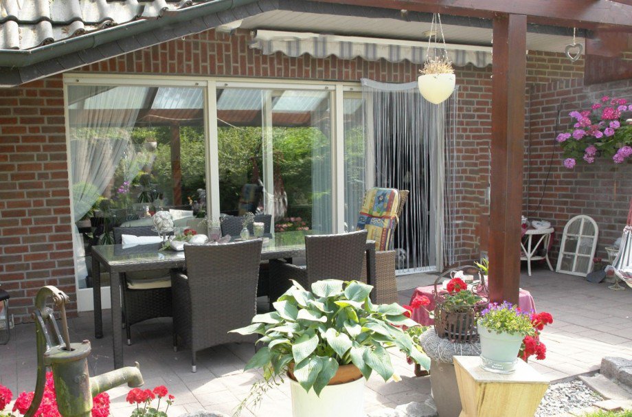 ... Terrasse Doppelhaush�lfte S�dlohn
