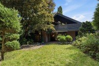 Bild (3080420782c17c2fd3727207b8807126): Freistehendes Einfamilienhaus mit Keller und 2 Garagen im Norden von Bocholt!
