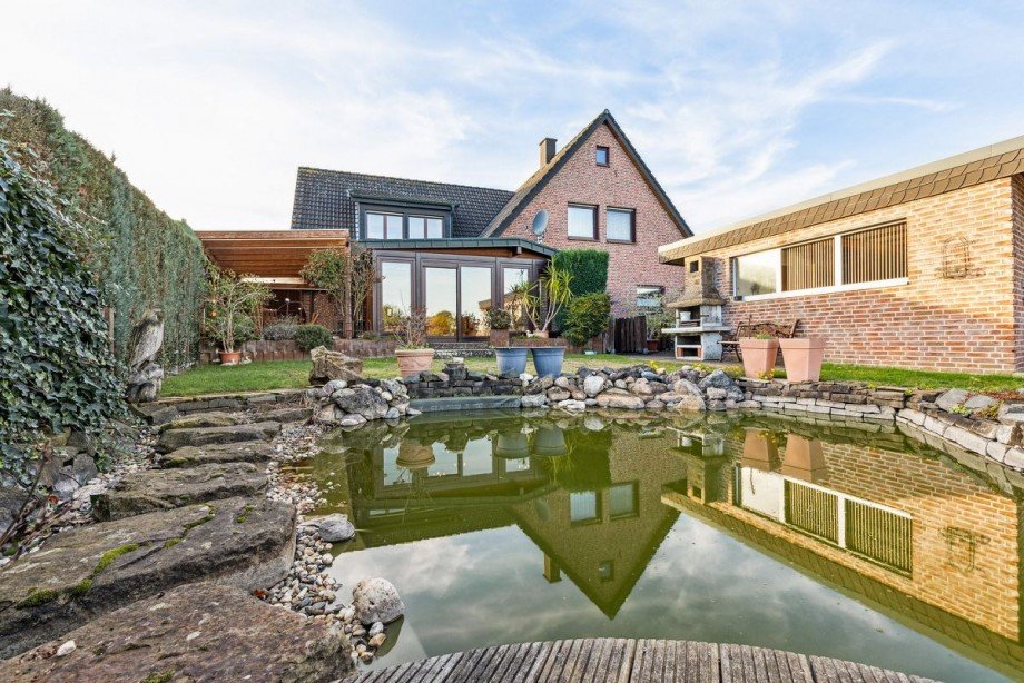 Garten - Teich Zweifamilienhaus Rhede
