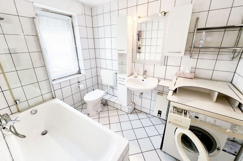 Wohnung 2 - Bad (OG) Mehrfamilienhaus Hamminkeln-Dingden