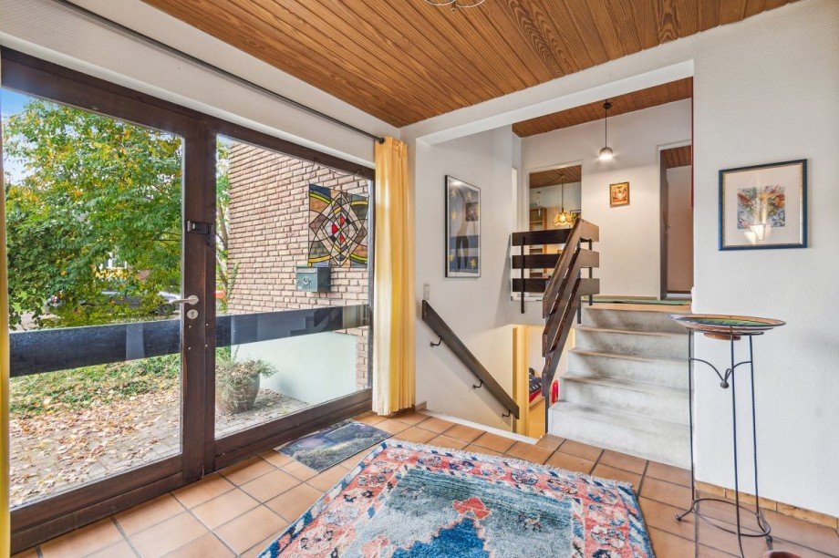 Eingang - Diele - Treppe Bungalow Bocholt