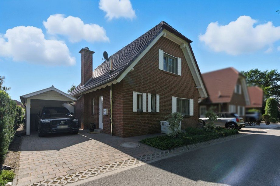 Ansicht des Hauses - Carport Einfamilienhaus Borken