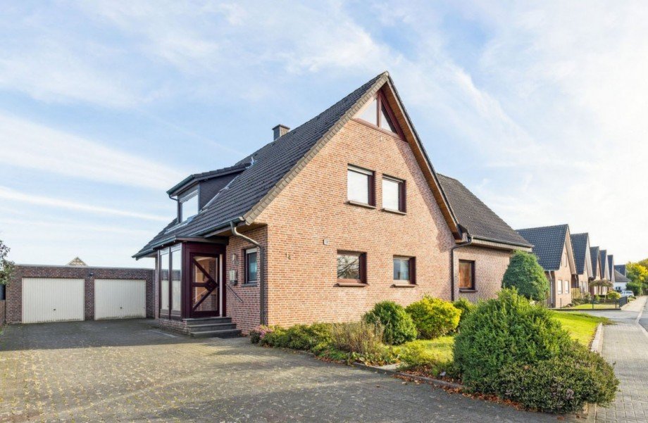 Ansicht des Hauses Zweifamilienhaus Rhede