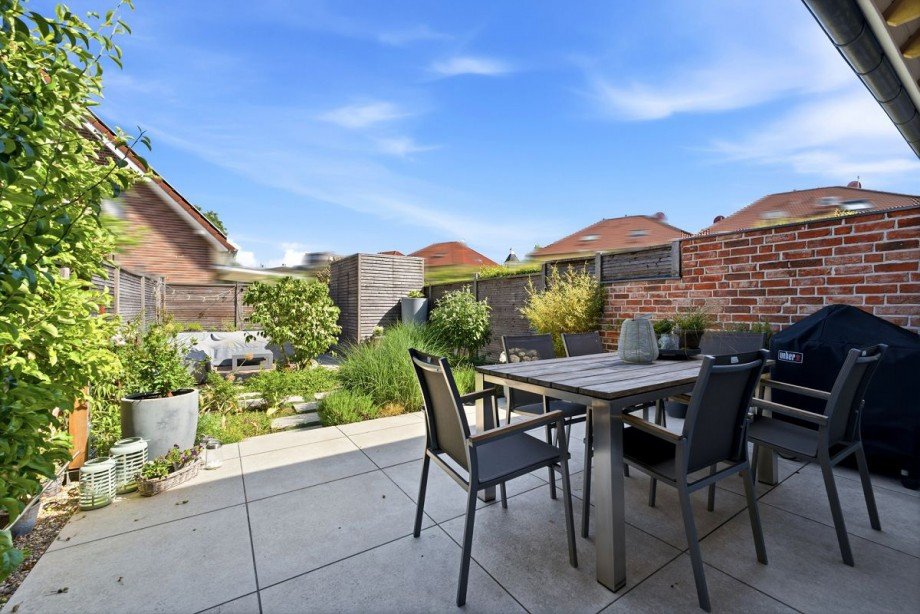 Terrasse mit Blick in den Garten Reihenmittelhaus Bocholt