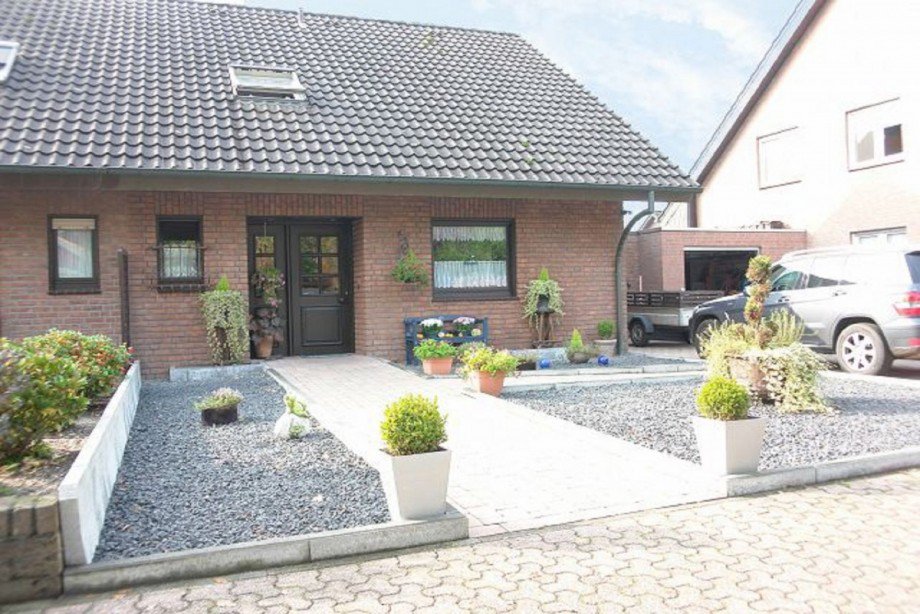 ... Ansicht des Hauses Doppelhaush�lfte Bocholt