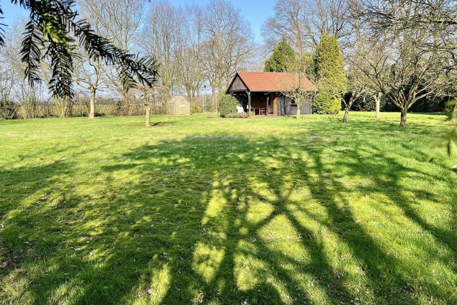 Holzhaus - Wiese Grundst�ck Bocholt