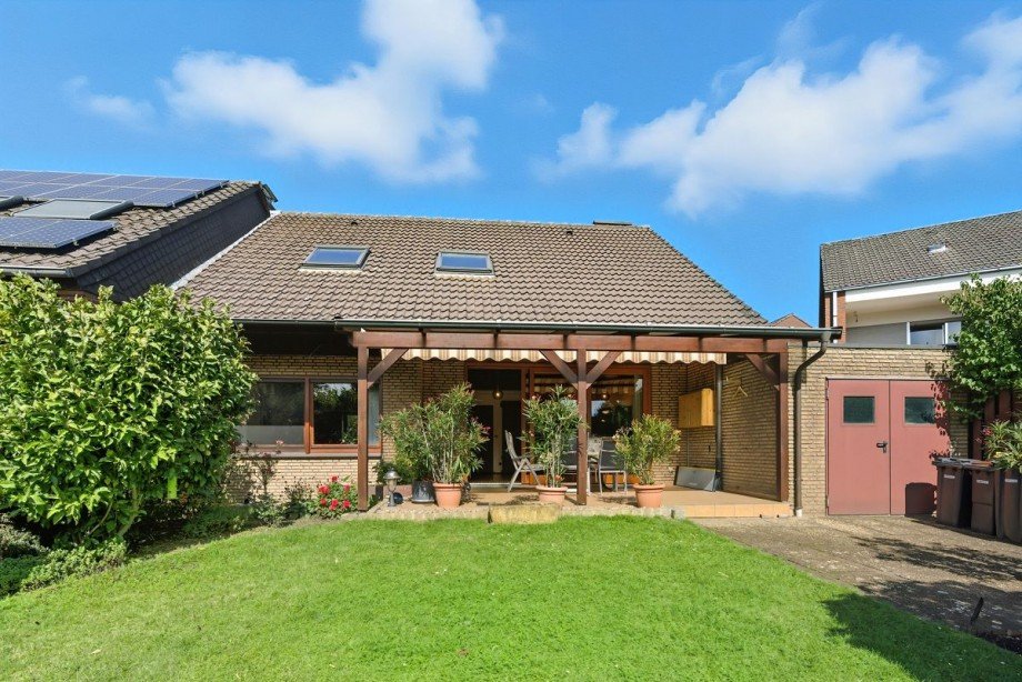 Garten - Terrasse Doppelhaush�lfte Isselburg-Werth