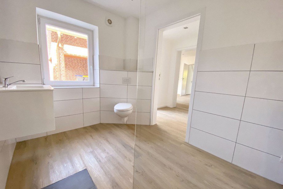 ... Bad im EG Reihenmittelhaus Bocholt