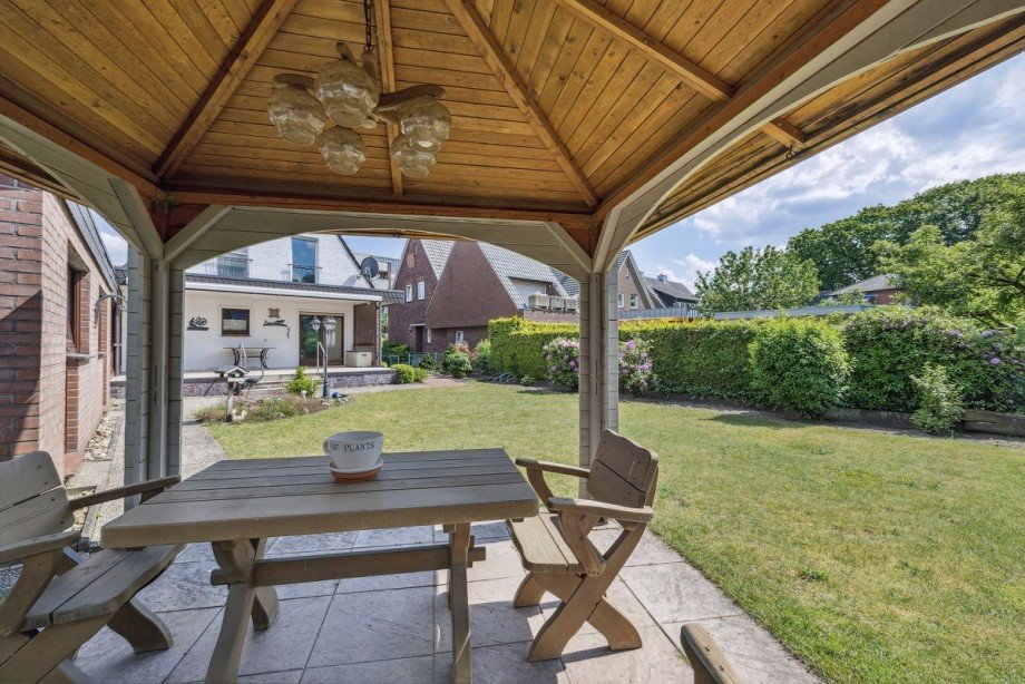 Pavillion im Garten Einfamilienhaus Bocholt