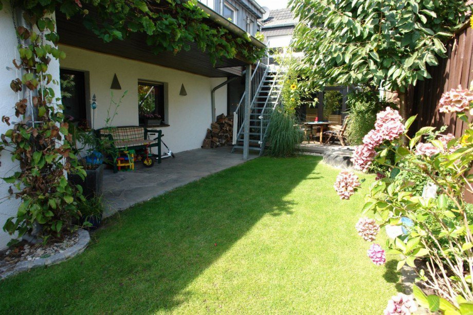 ... Sommerimpressionen Reihenmittelhaus Bocholt