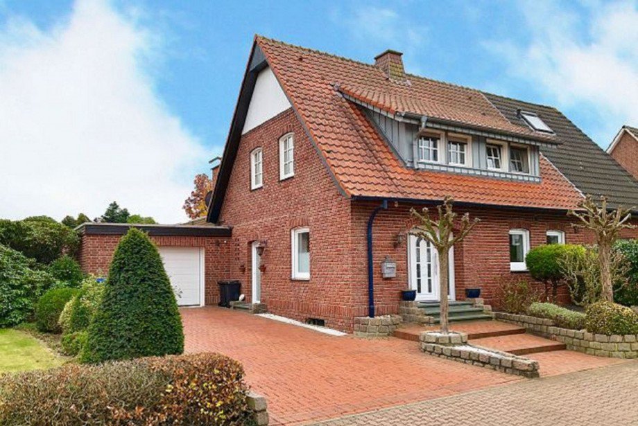 ... Ansicht des Hauses Doppelhaush�lfte Bocholt
