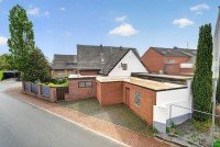 Bild (d9ecb4df2556ff35cb8fbeb93bf809c0): Doppelhaush�lfte mit Keller und Garage in Bocholt!