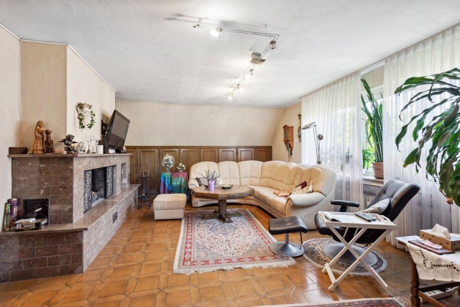 Wohnen - Kamin - DG Zweifamilienhaus Rhede