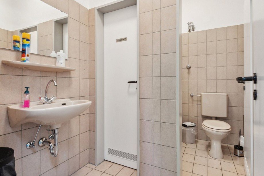 WC - Bereich B�ro / Praxis Rhede