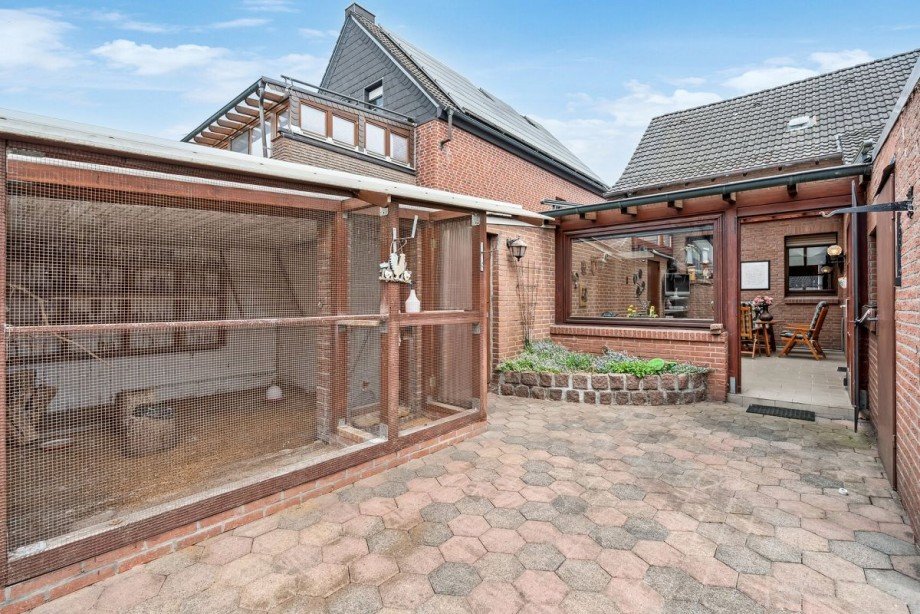Ansicht - Terrasse-Wintergarten Doppelhaush�lfte Bocholt