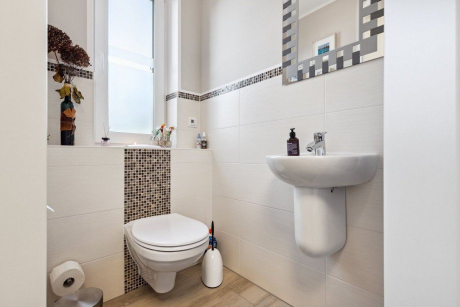 G�ste WC Doppelhaush�lfte Hamminkeln-Dingden