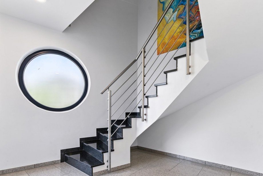 EG - Treppe zum Dachgeschoss Einfamilienhaus Rhede