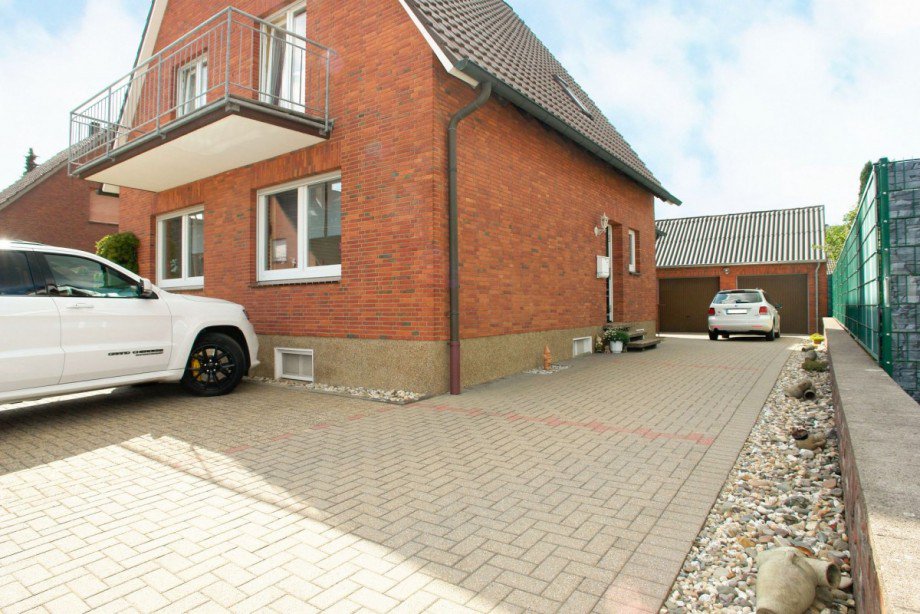 ... Eingang Zweifamilienhaus Isselburg